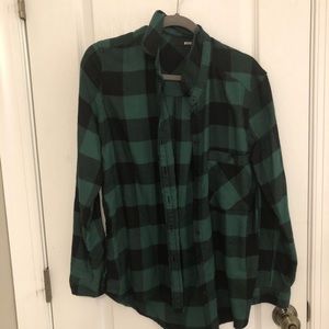 Green and black checkered soft flannel